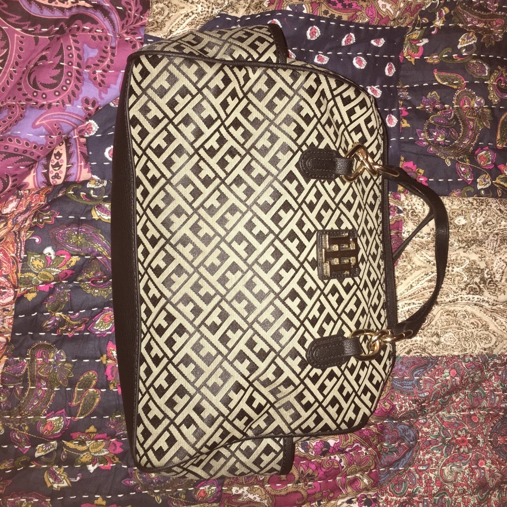 Tommy Hilfiger Jacquard Bowler handbag